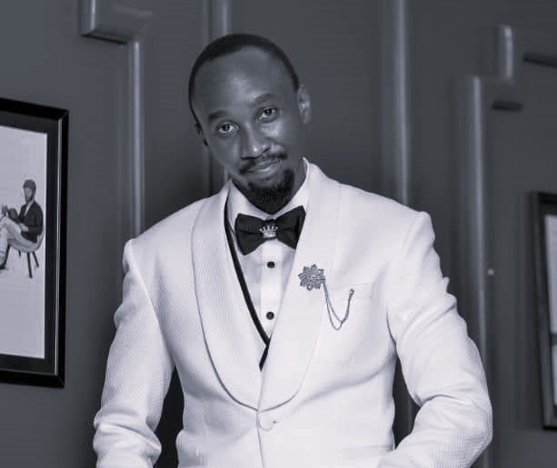 Simon Obura
